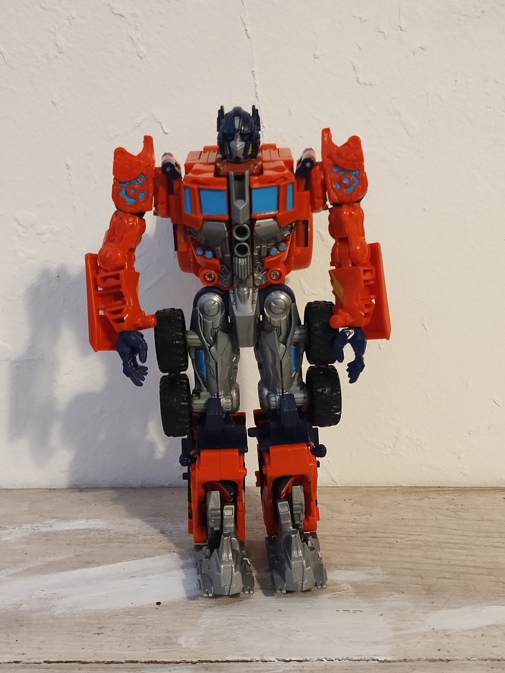 Transformers First Strike Optimus Prime missing parts